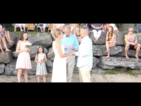 Ideas for Renewing Your Vows at the Beach